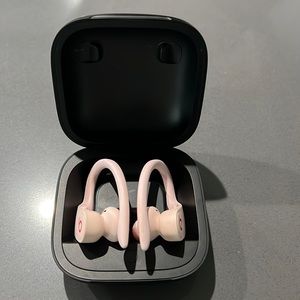 Powerbeats Pro Wireless Earbuds - Cloud Pink
